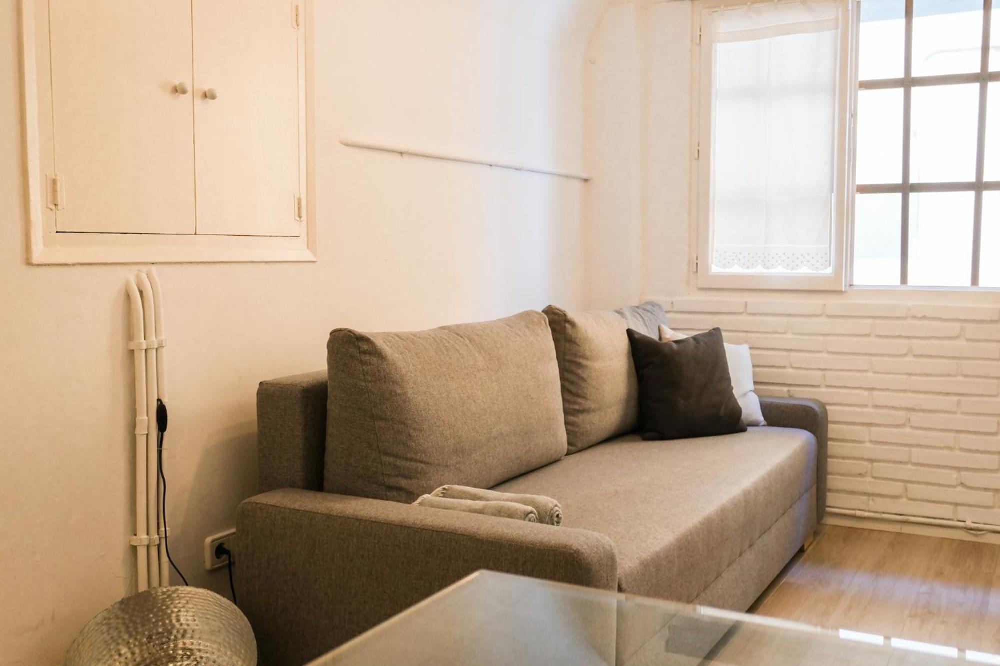 Casa Besalu Estudio En El Centro Del Pueblo المظهر الخارجي الصورة